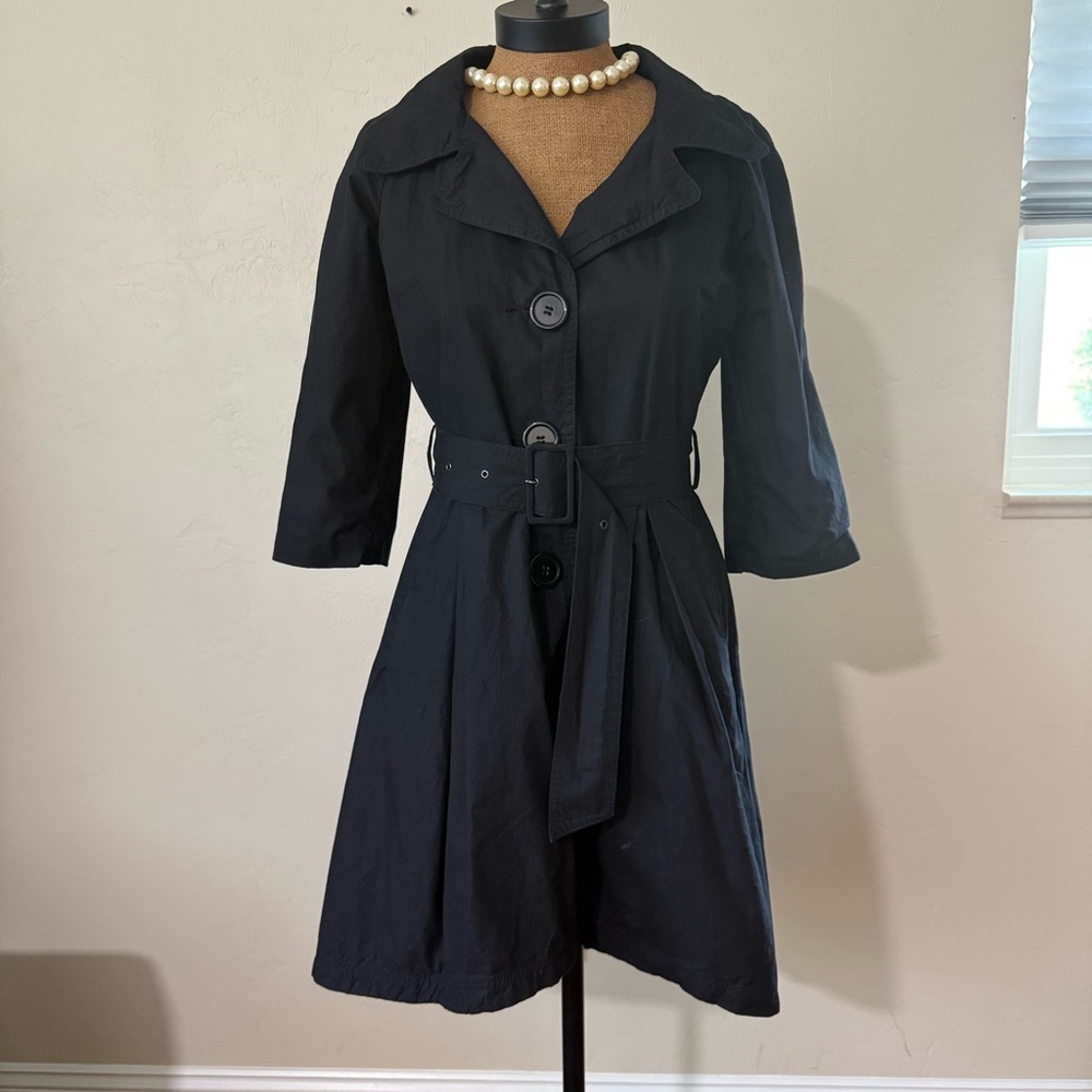 Classic Black Trench Coat with Belt - Picture 12 of 12
